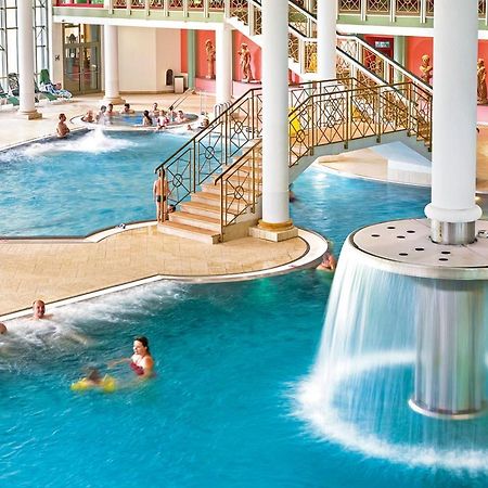 Hotel Three Lilies Inkl Aquaforum Frantiskovy Lazne Ngoại thất bức ảnh
