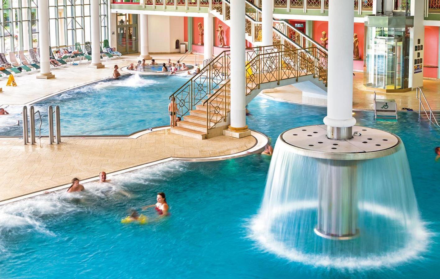 Hotel Three Lilies Inkl Aquaforum Frantiskovy Lazne Ngoại thất bức ảnh